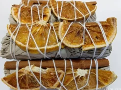 Cheap HippieChic Bouquet de tranches d'orange et de cannelle avec sauge blanche