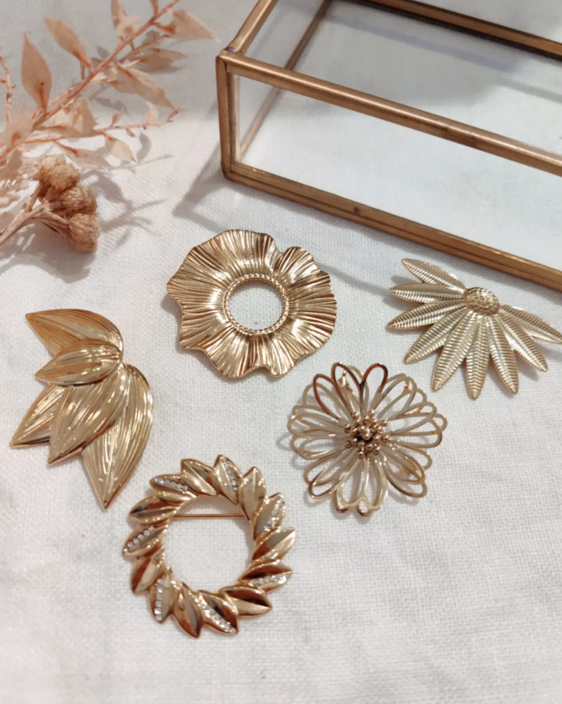 Shop HippieChic Broche Dorée