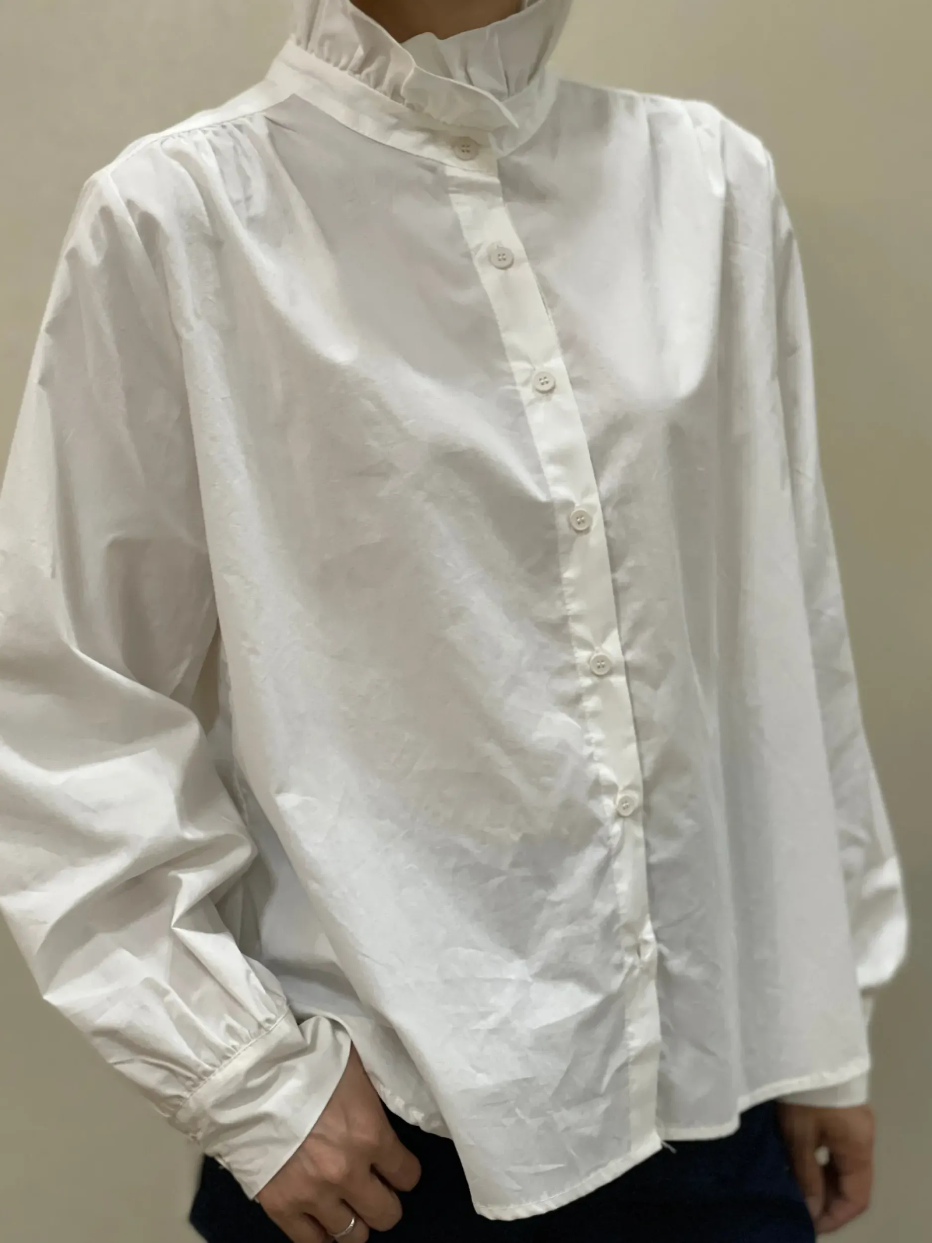 Store HippieChic Chemise Col Montant Froufrou