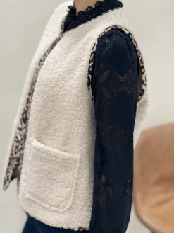 Shop HippieChic Gilet sans Manches Bords Léo