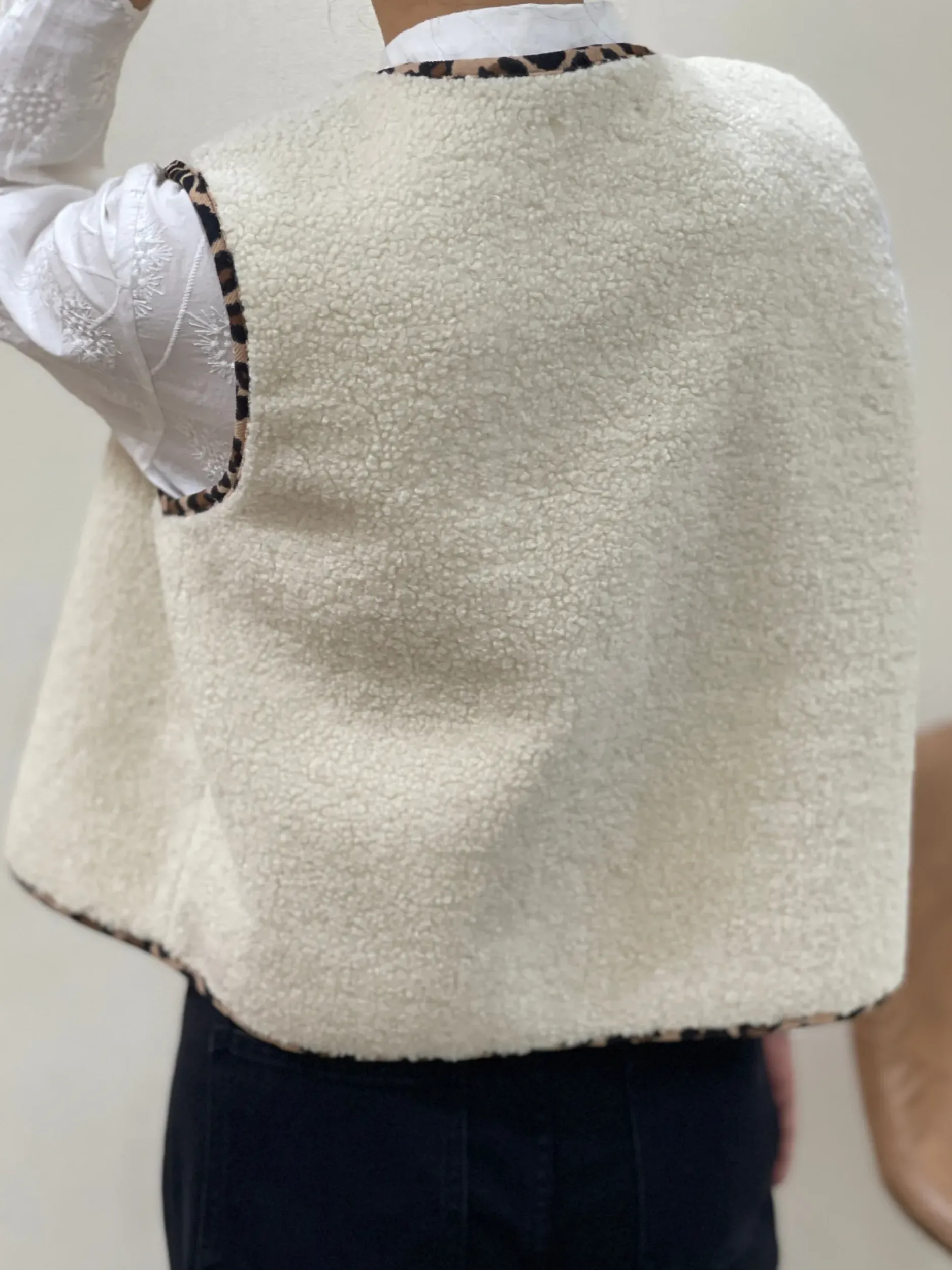 Fashion HippieChic Gilet sans Manches Couture Léo