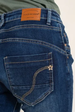 New HippieChic Jean Fit 5 boutons