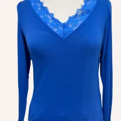 Shop HippieChic Sous Pull Uni avec Dentelles Noir