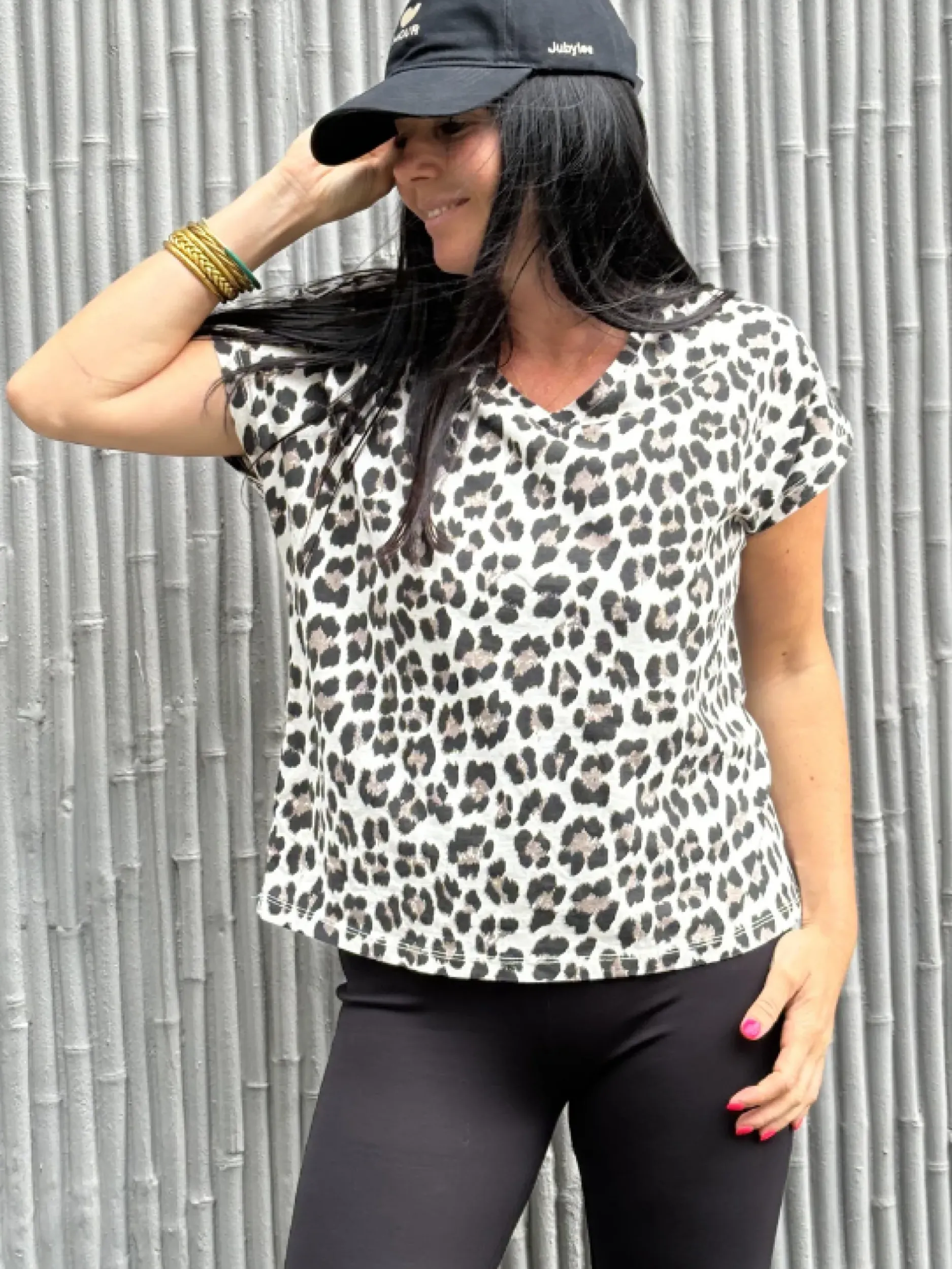 Shop HippieChic Tee-shirt Léopard