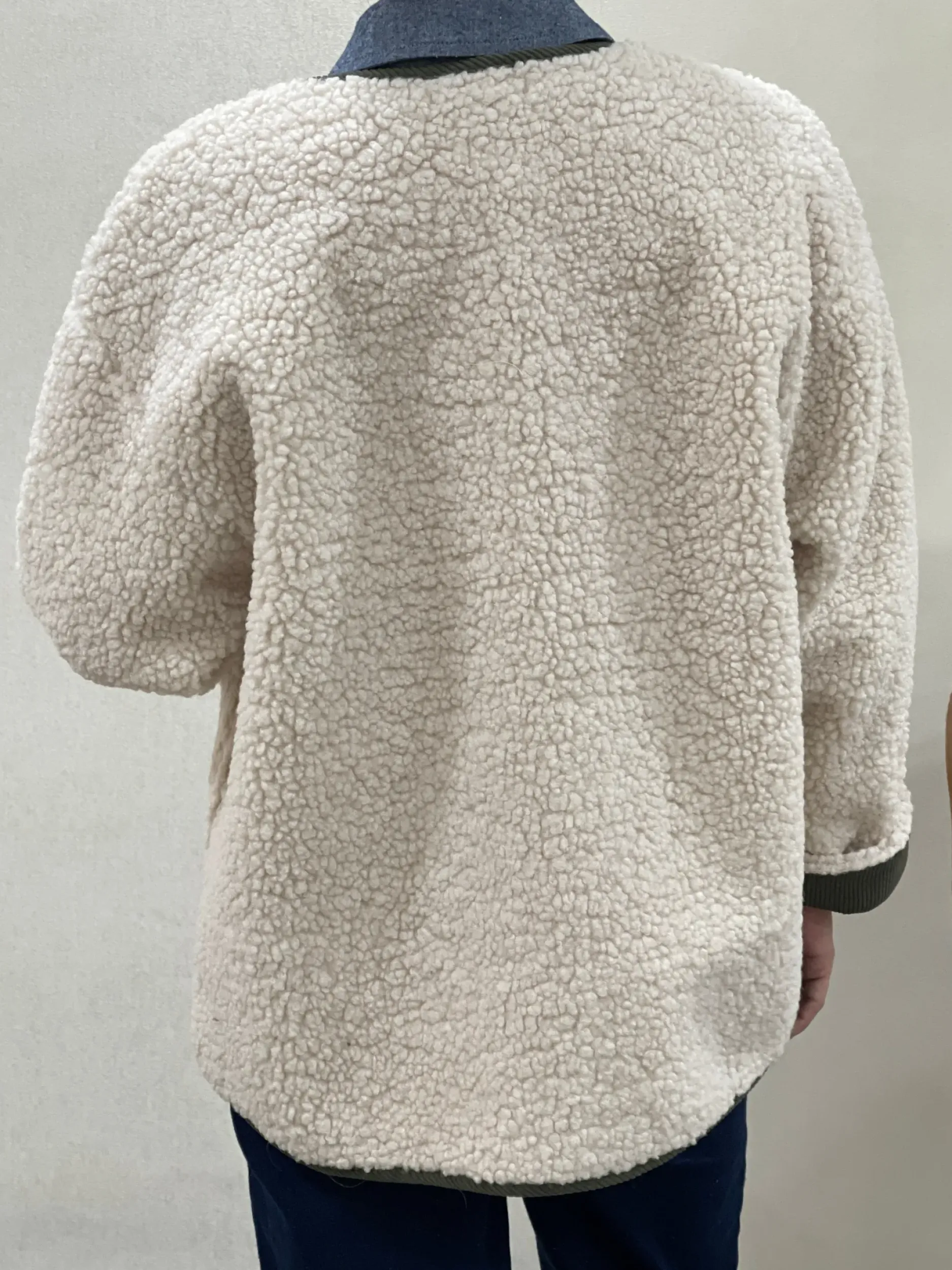 Hot HippieChic Veste Bouclette Unie