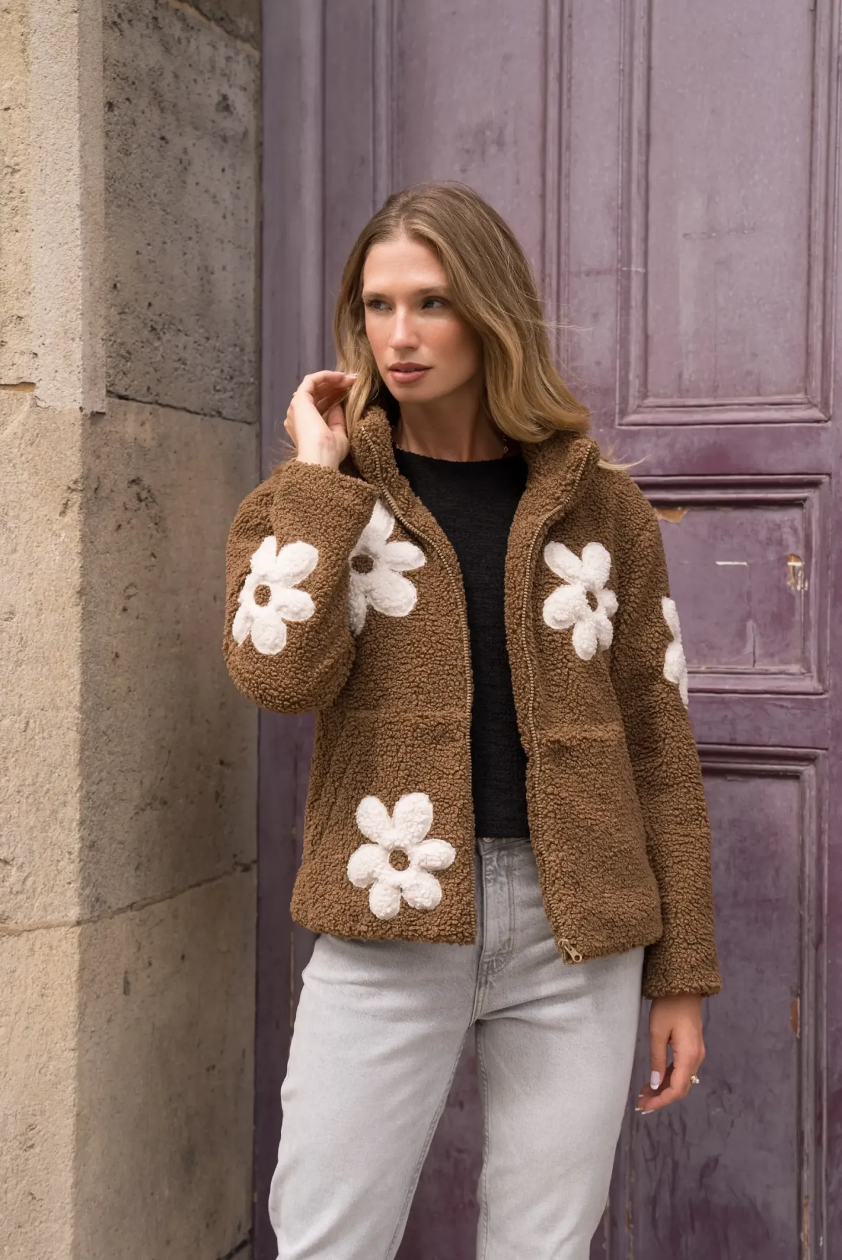 Store HippieChic Veste Sherpa à Motifs Fleurs Noir