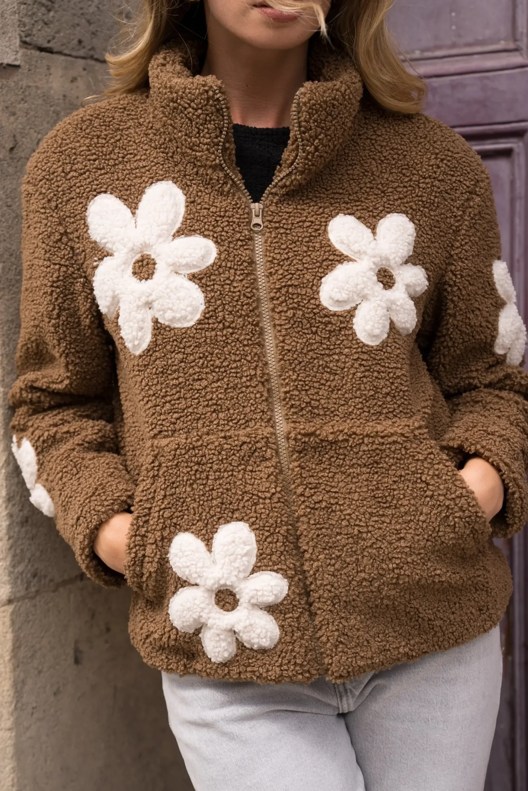 Store HippieChic Veste Sherpa à Motifs Fleurs Noir